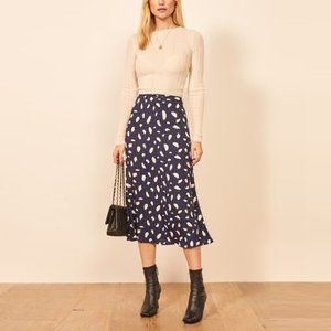 Reformation Bea Skirt in Navy Splatter